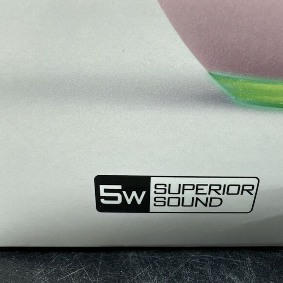 Bluetooth wireless speaker and clock with LED Radio Mode And Usb Charging {LA} - Picture 8 of 16